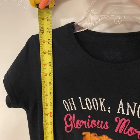 Disney Hocus Pocus graphic tee - Picture 7 of 10